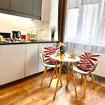 Super 1 Bed In Center Varšava
