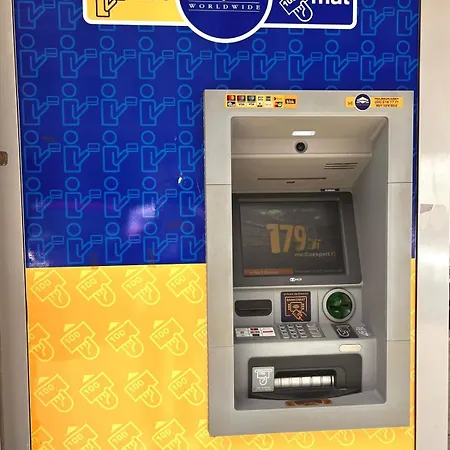 Super 1 Bed In Center Apartament