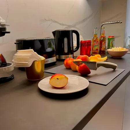 Super 1 Bed In Center Apartament *