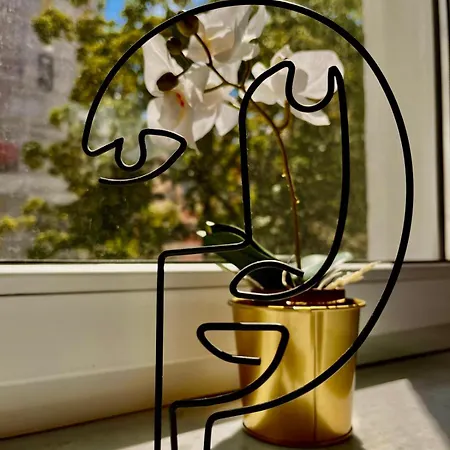 Super 1 Bed In Center