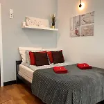 Super 1 Bed In Center شقة
