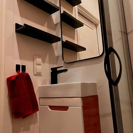Super 1 Bed In Center Apartman Varsó