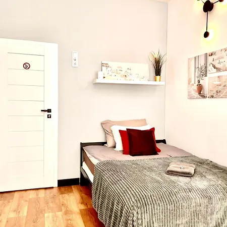 Апартаменты Super 1 Bed In Center Варшава